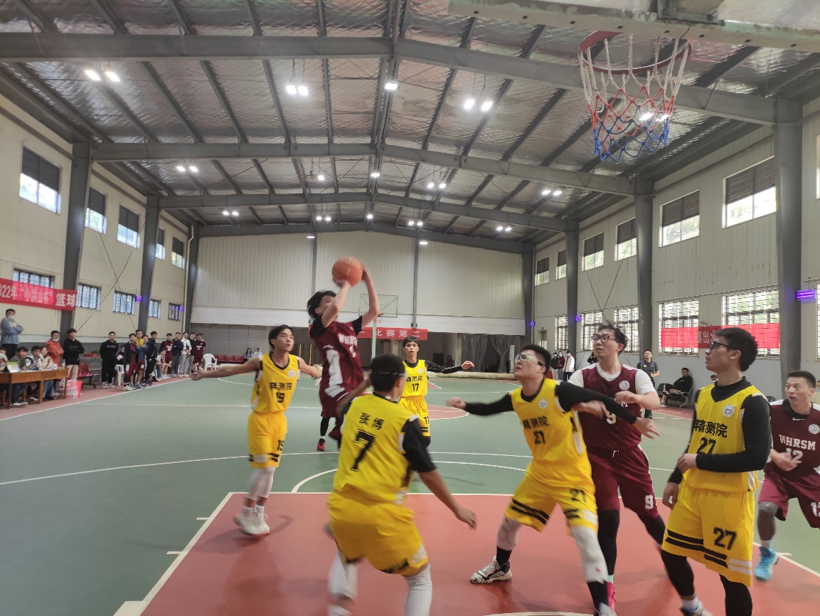2022年“小洪山杯”篮球赛顺利举行
